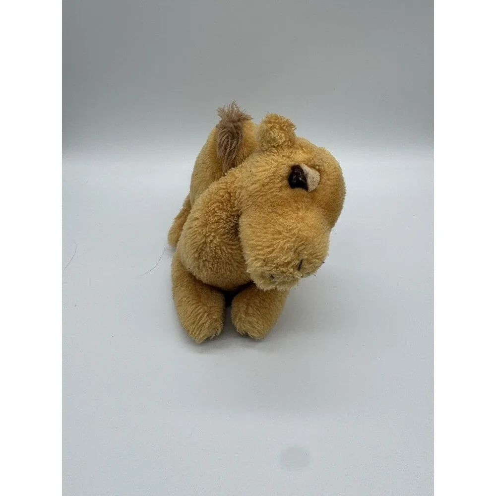 Dakin Omar Camel Plush Vintage Stuffed Animal Bean Bag Toy FLAW READ BIN 35